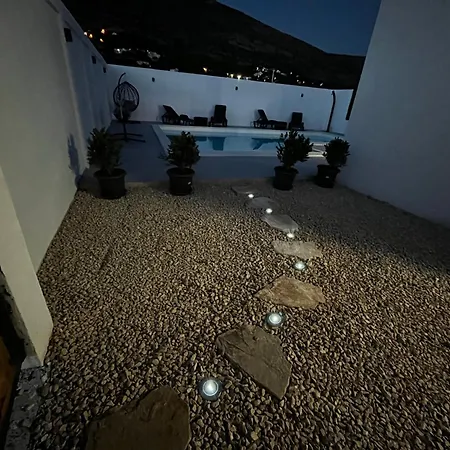 别墅 Sun&silence 莫斯塔尔