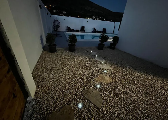 别墅 Sun&silence 莫斯塔尔